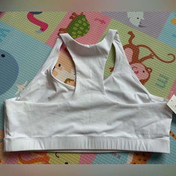 NWT Outdoor Voices All Time Bra in white. Size XXL - Picture 2 of 3